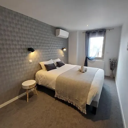 Holiday home La Maison Du 19 - 130m2 - Sur Loire - Climatisees *