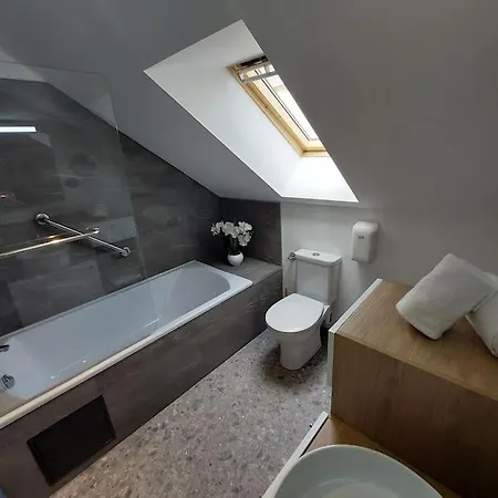 La Maison Du 19 - 130m2 - Sur Loire - Climatisees Holiday home *